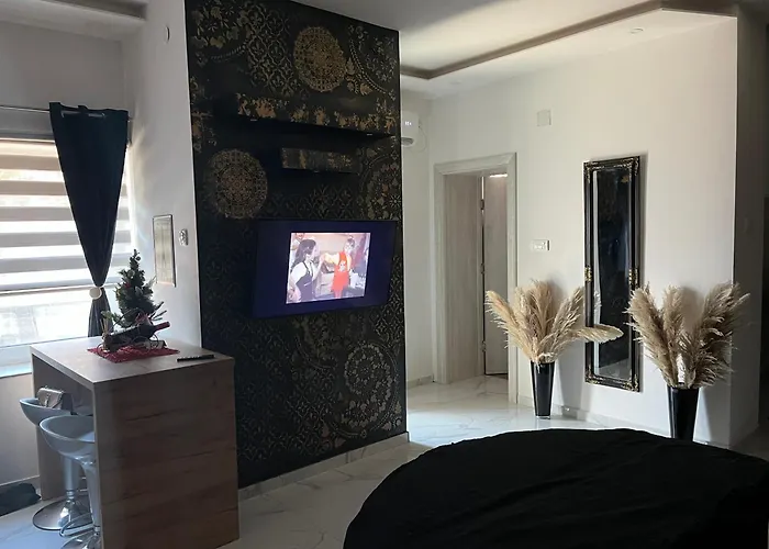 Apartman Delux Апартаменты *