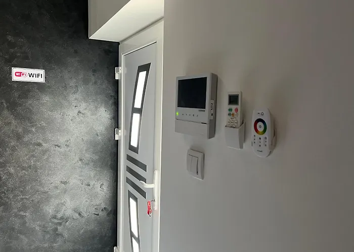 Apartman Delux Апартаменты